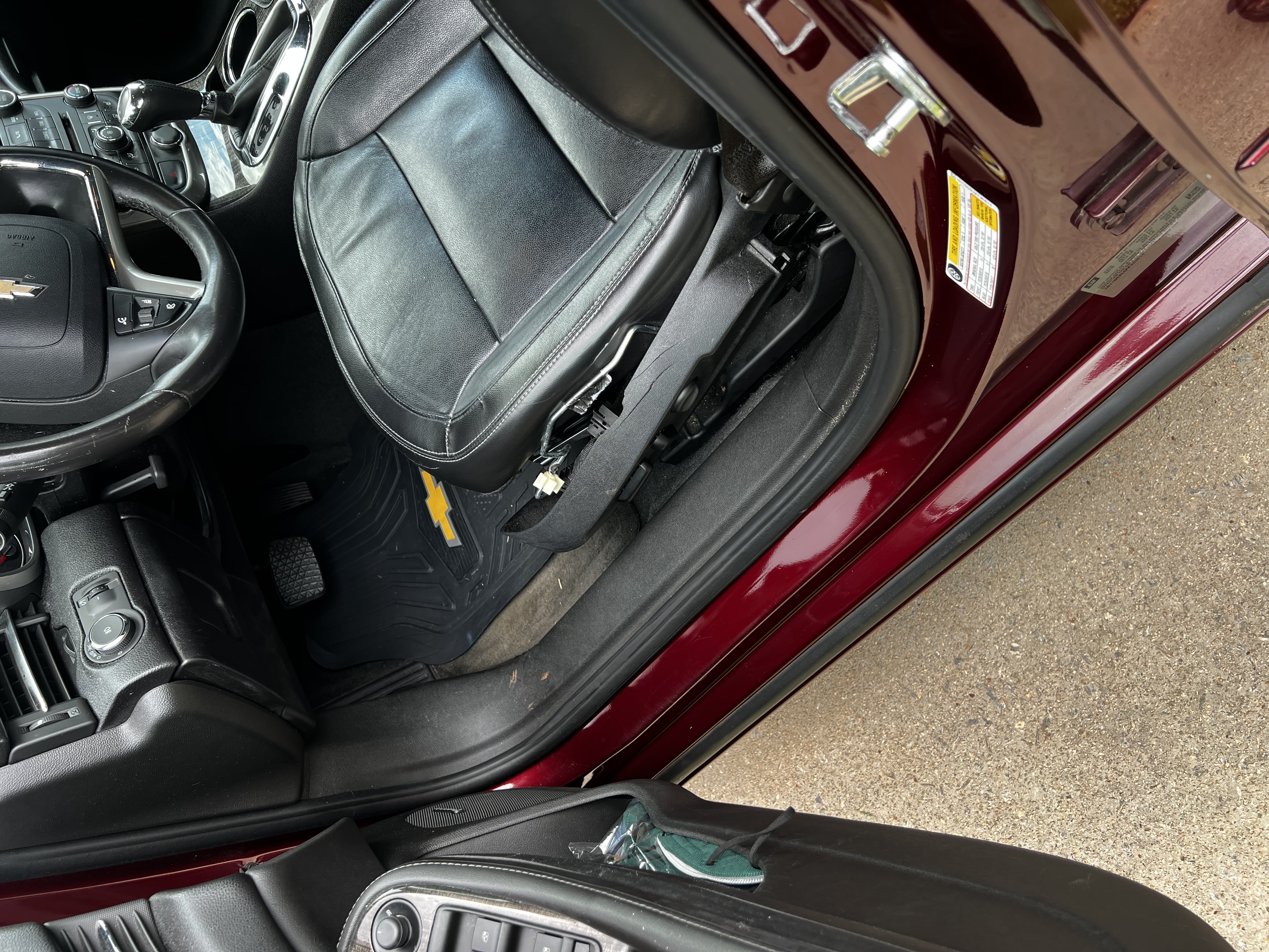 Used 2015 Chevrolet Malibu LT w/ Leather Package FWD image 9