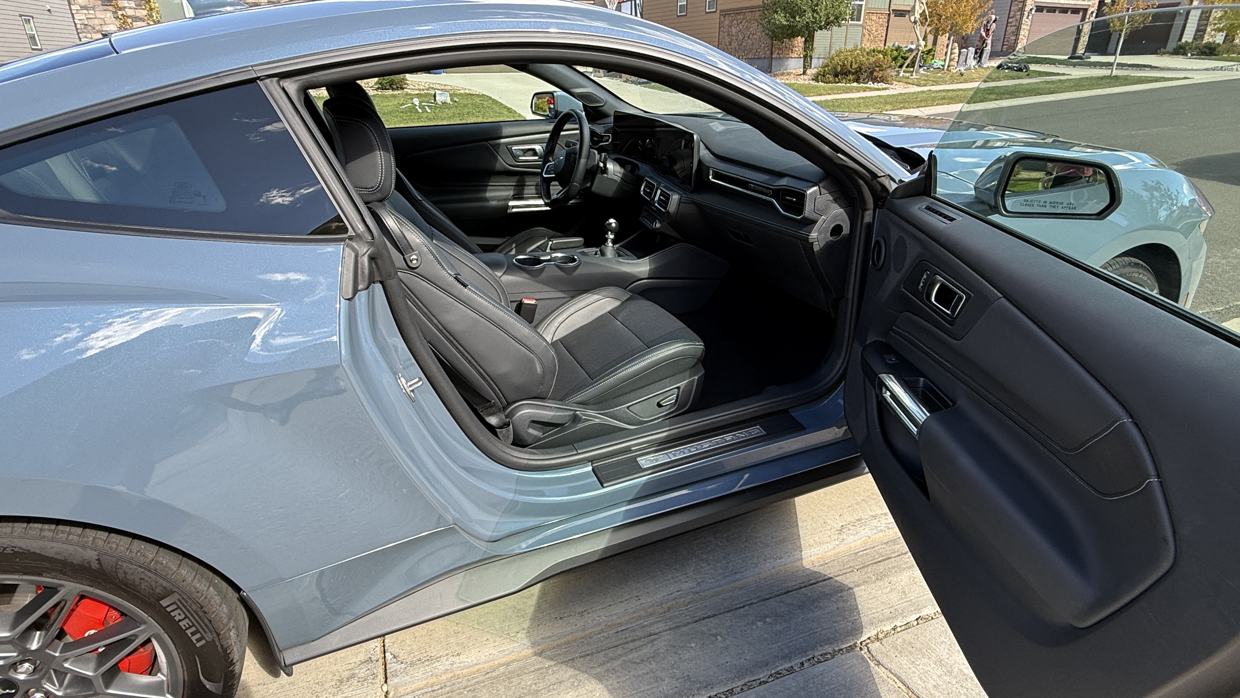 Used 2025 Ford Mustang GT Premium w/ GT Performance Package RWD image 15