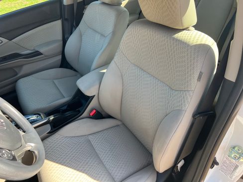 Used 2015 Honda Civic LX image 11