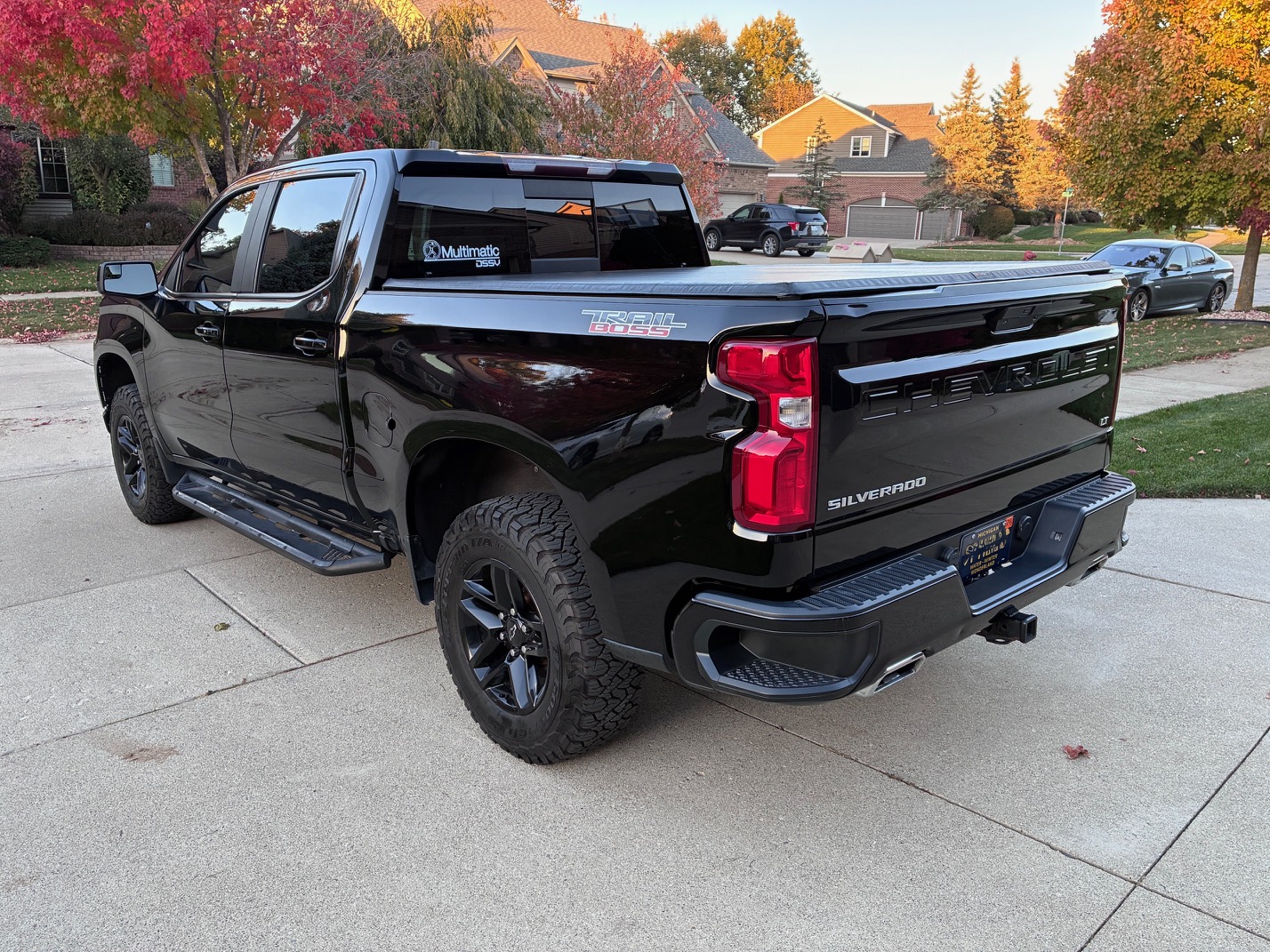 Used 2020 Chevrolet Silverado 1500 LT Trail Boss AWD/4WD image 4