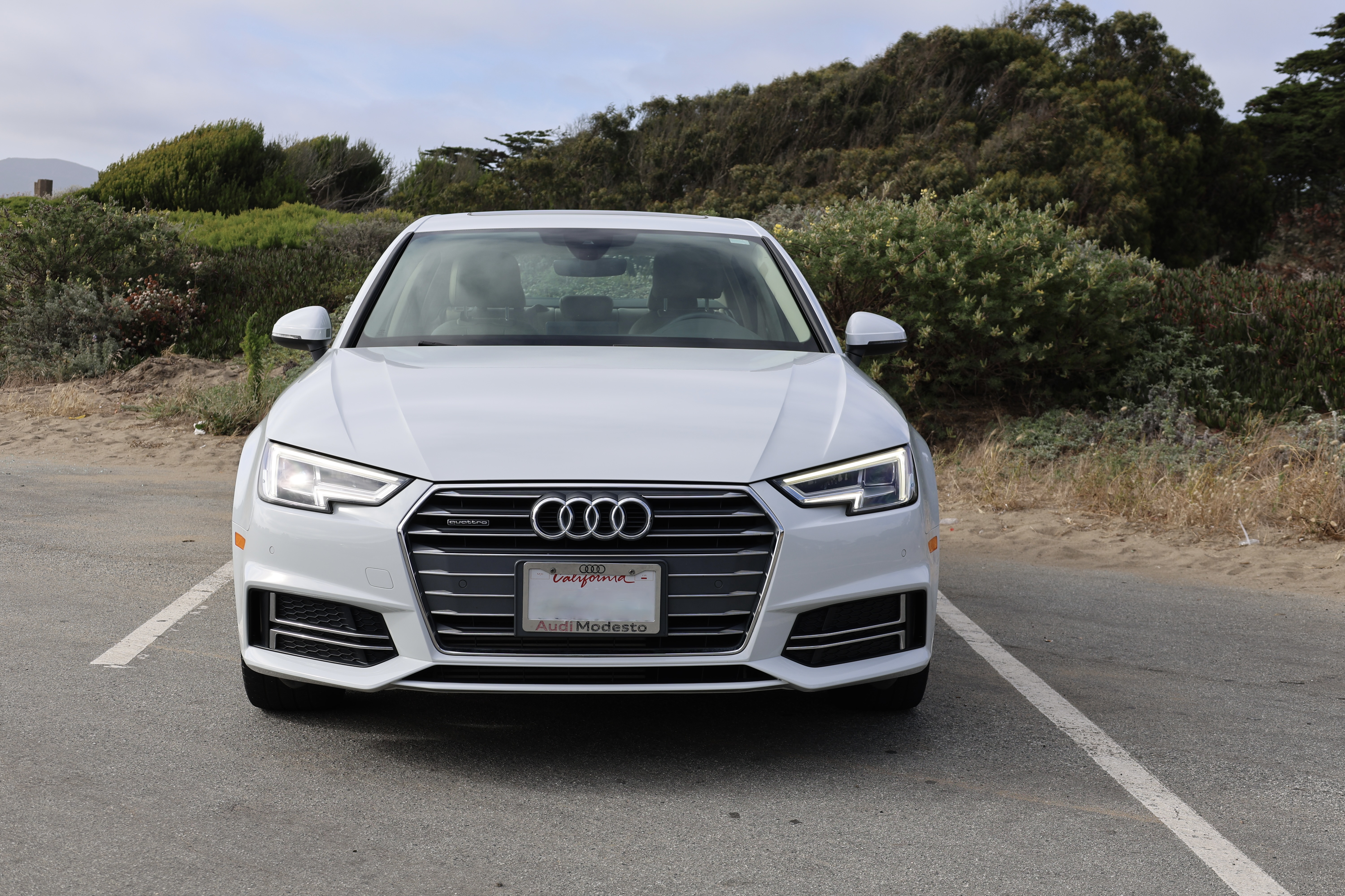 Used 2017 Audi A4 2.0T Premium Plus w/ Premium Plus Package AWD/4WD image 4