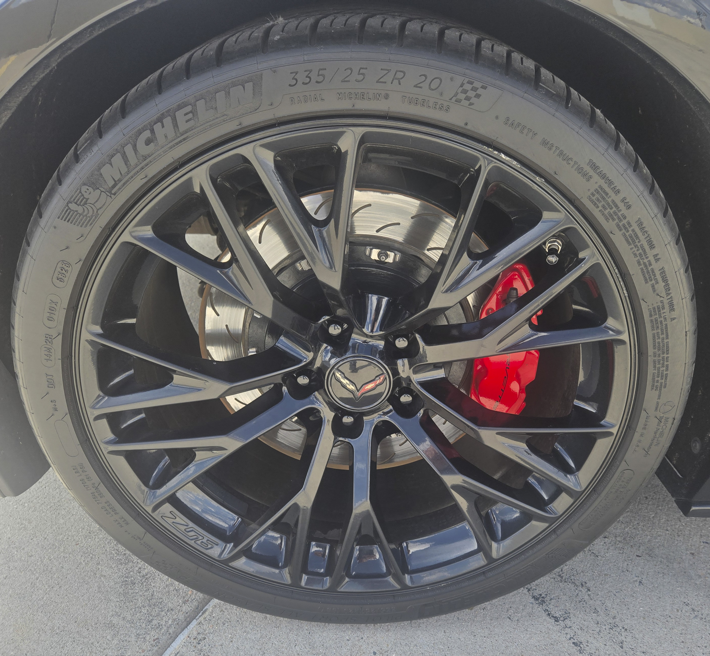 Used 2016 Chevrolet Corvette Z06 w/ 2LZ Preferred Equipment Group RWD image 24