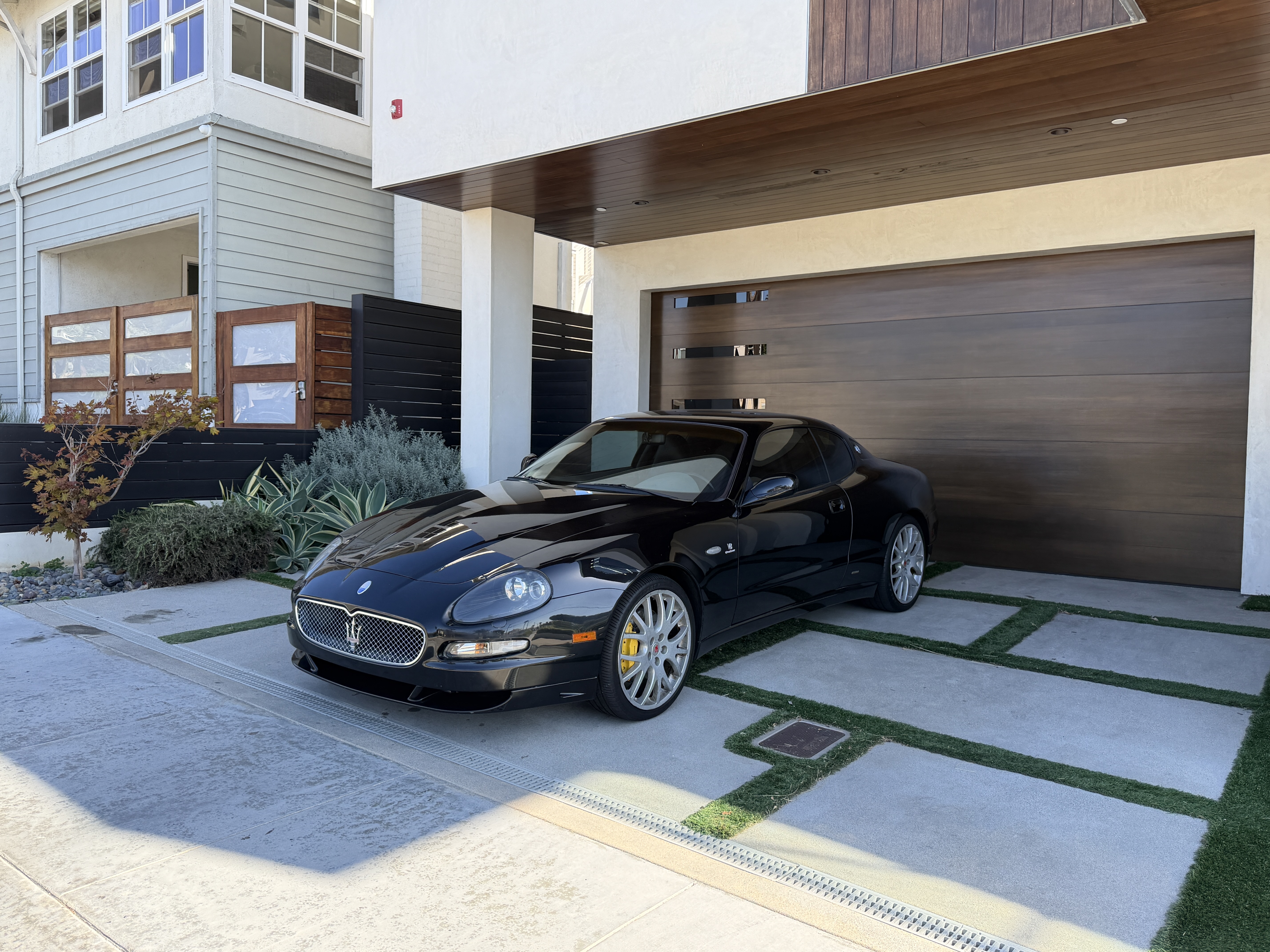 Used 2005 Maserati GranSport Coupe RWD image 11
