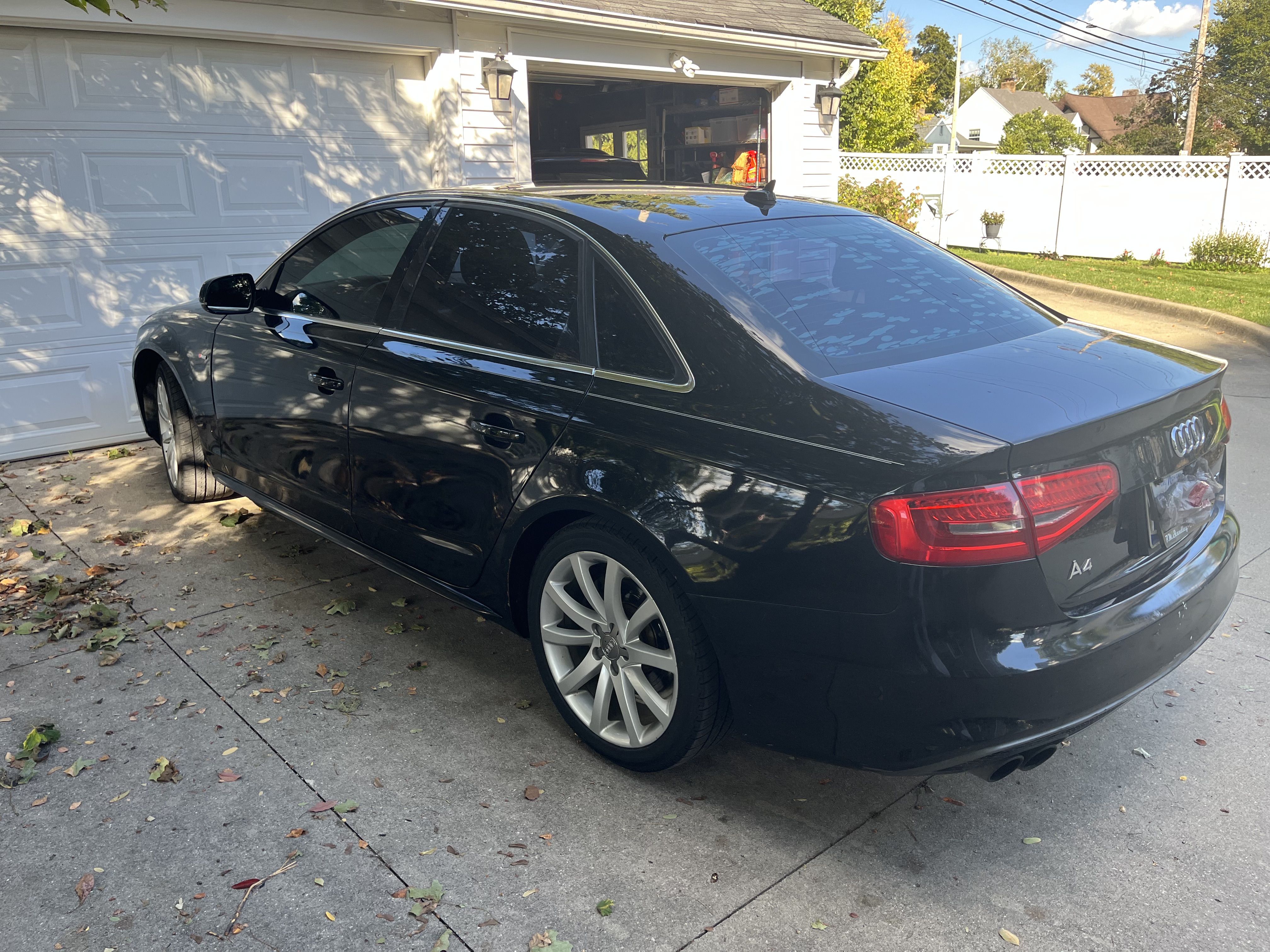 Used 2014 Audi A4 2.0T Premium w/ Audi MMI Navigation AWD/4WD image 5