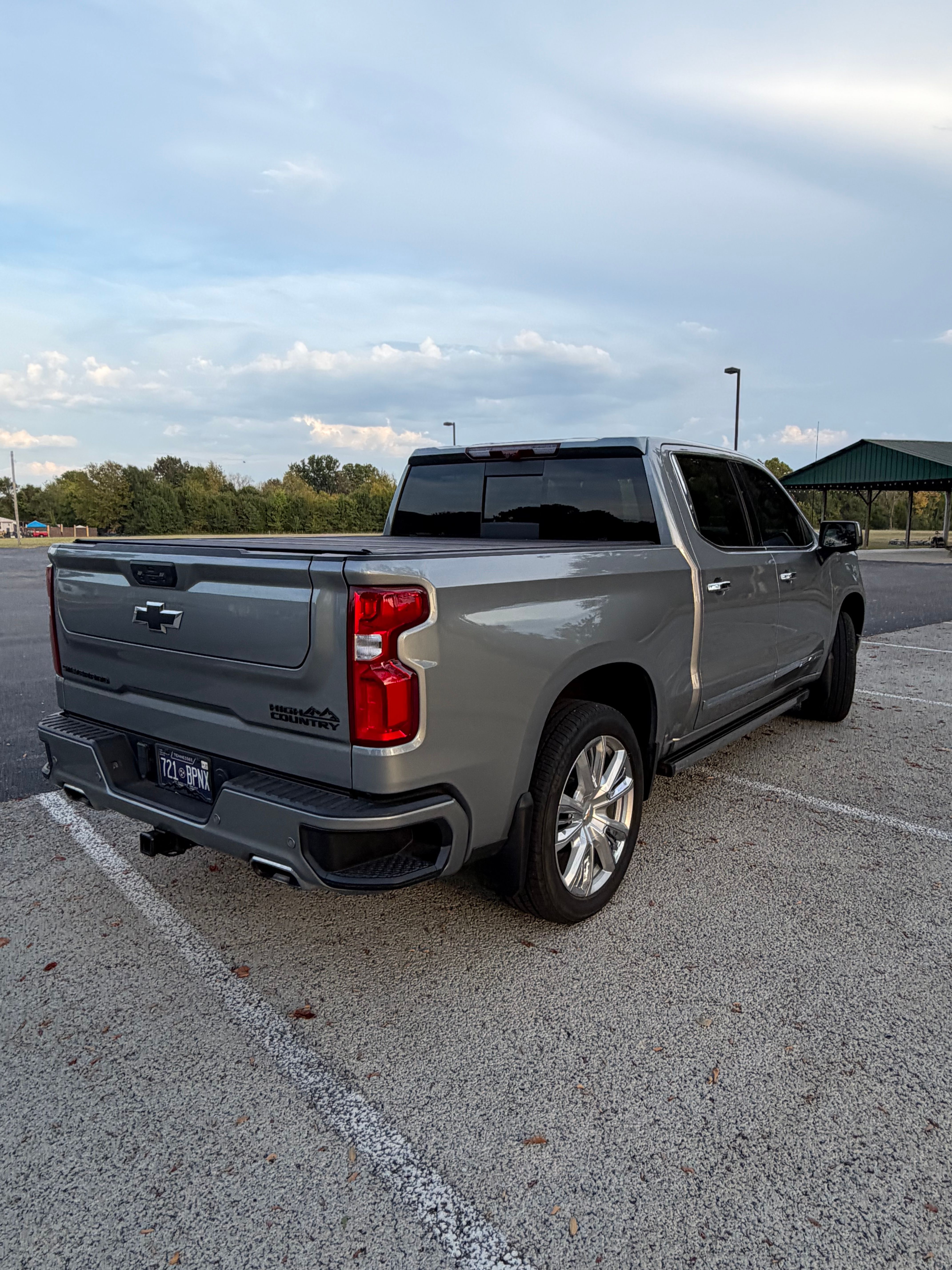 Used 2024 Chevrolet Silverado 1500 High Country w/ High Country Premium Package AWD/4WD image 22