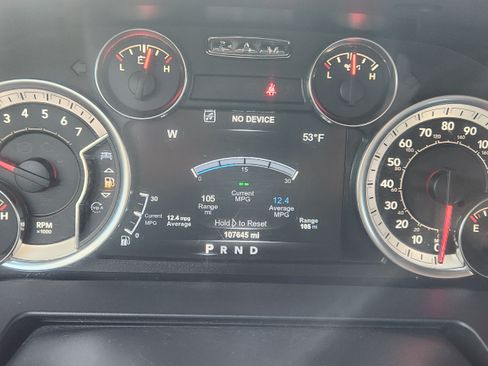 Used 2018 RAM 1500 Laramie w/ Convenience Group image 11