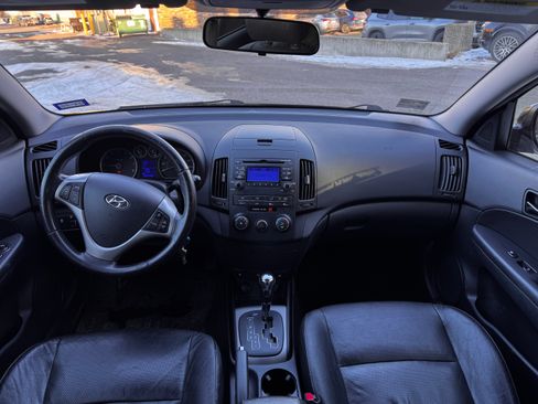 Used 2012 Hyundai Elantra image 12