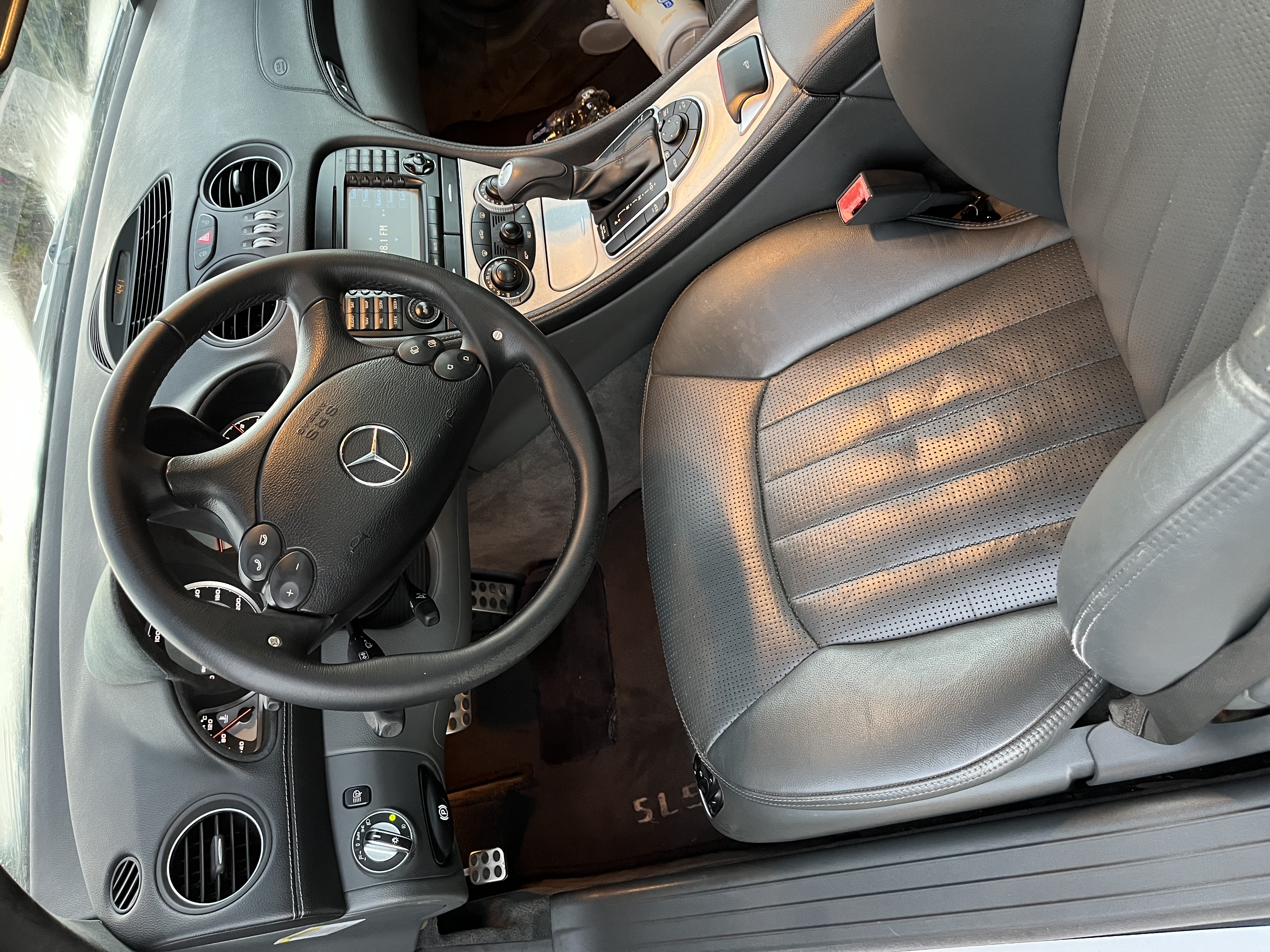 Used 2005 Mercedes-Benz SL 55 AMG image 11