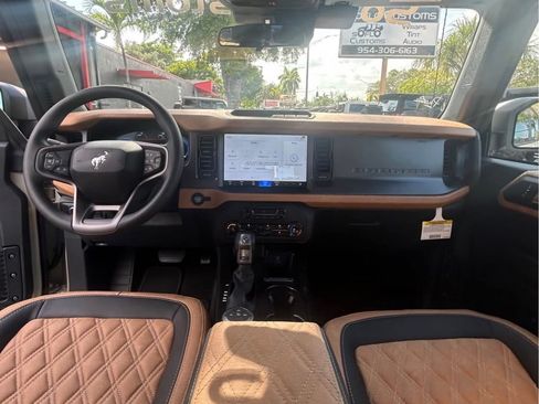 Used 2025 Ford Bronco Sport Utility 4D image 10