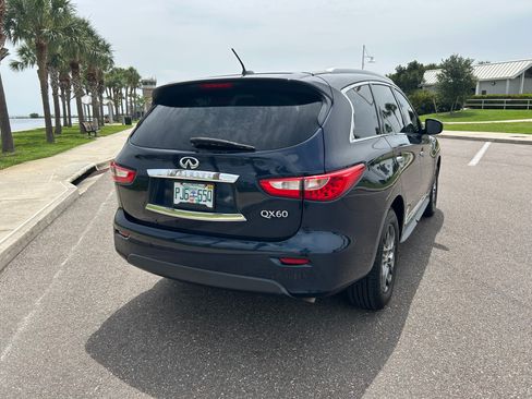 Used 2015 INFINITI QX60 AWD w/ Premium Package image 9