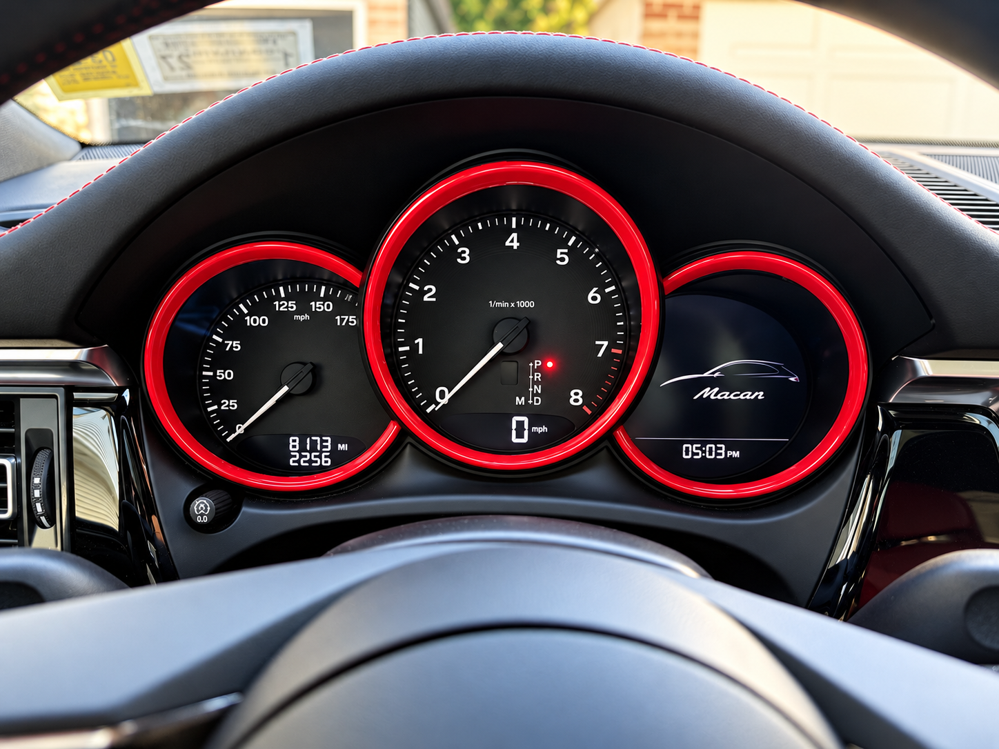 Used 2024 Porsche Macan AWD/4WD image 8