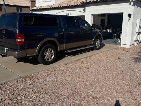 Used 2004 Ford F150 Lariat image 9