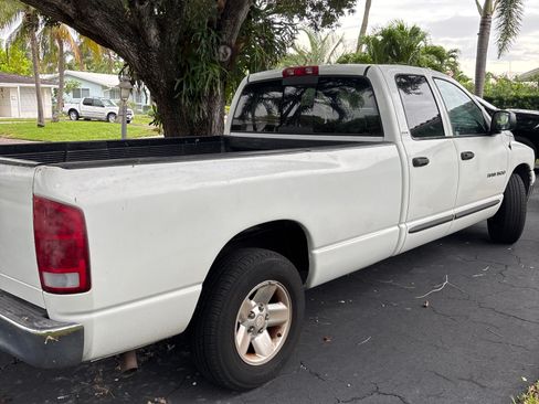 Used 2002 Dodge Ram 1500 Truck 2WD Quad Cab image 4