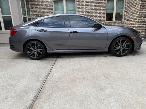 Used 2020 Honda Civic Sport image 5