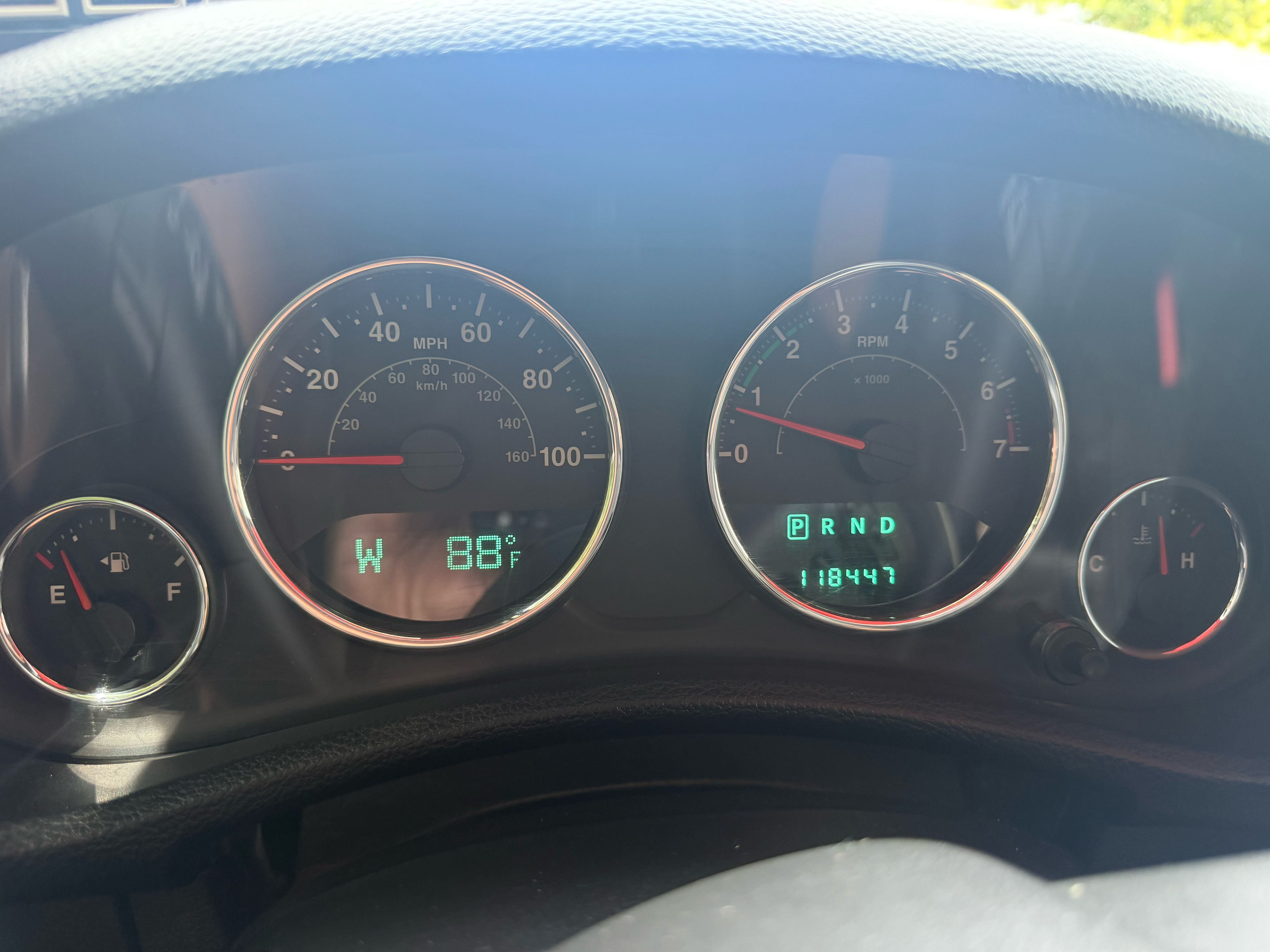 Used 2013 Jeep Wrangler Unlimited Sport AWD/4WD image 23
