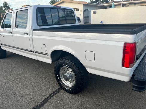 Used 1996 Ford F250 2WD Crew Cab image 14