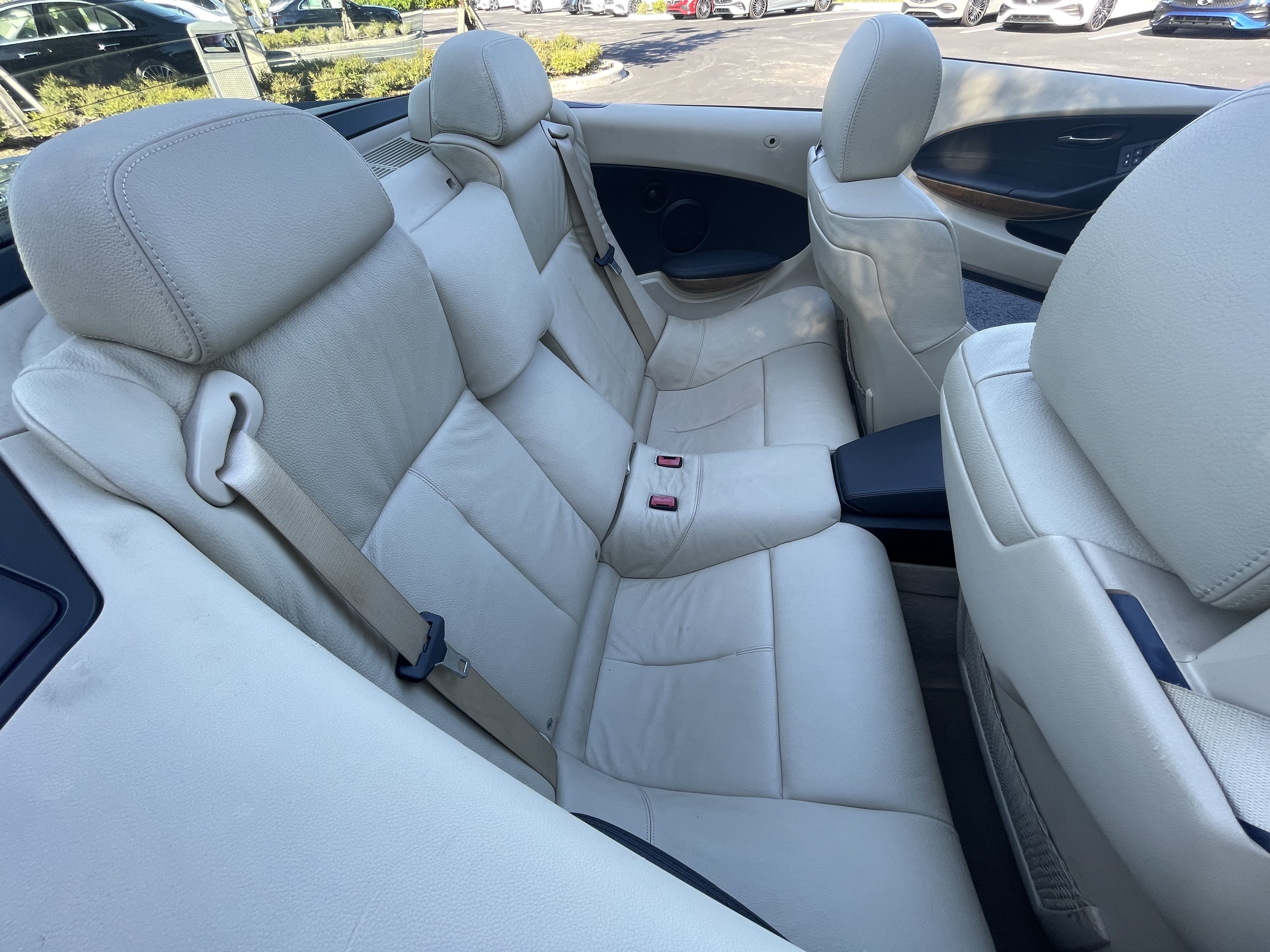 Used 2007 BMW 650i Convertible RWD image 12