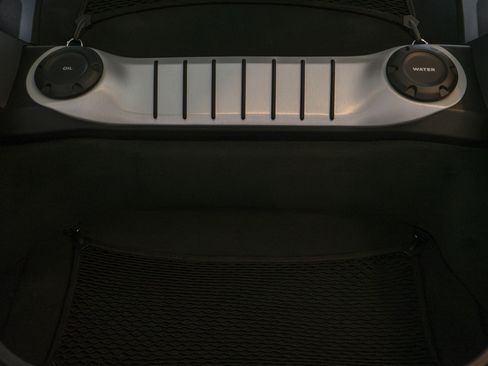 Used 2019 Porsche 718 Cayman image 24