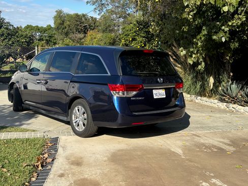 Used 2016 Honda Odyssey SE image 9