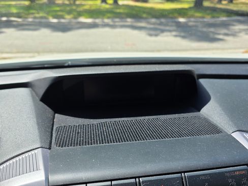 Used 2020 Subaru Ascent Touring w/ Popular Package #3 image 8