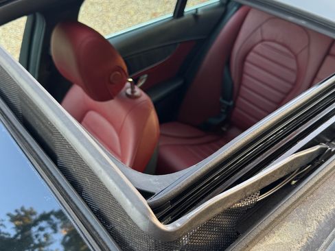 Used 2015 Mercedes-Benz C 300 Sedan image 26