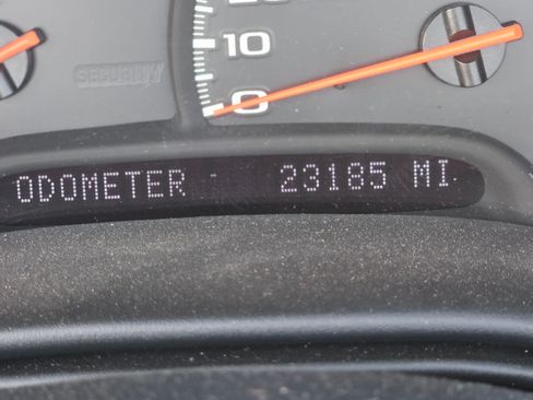 Used 2003 Chevrolet Corvette Convertible w/ Preferred Equipment Group1 image 19