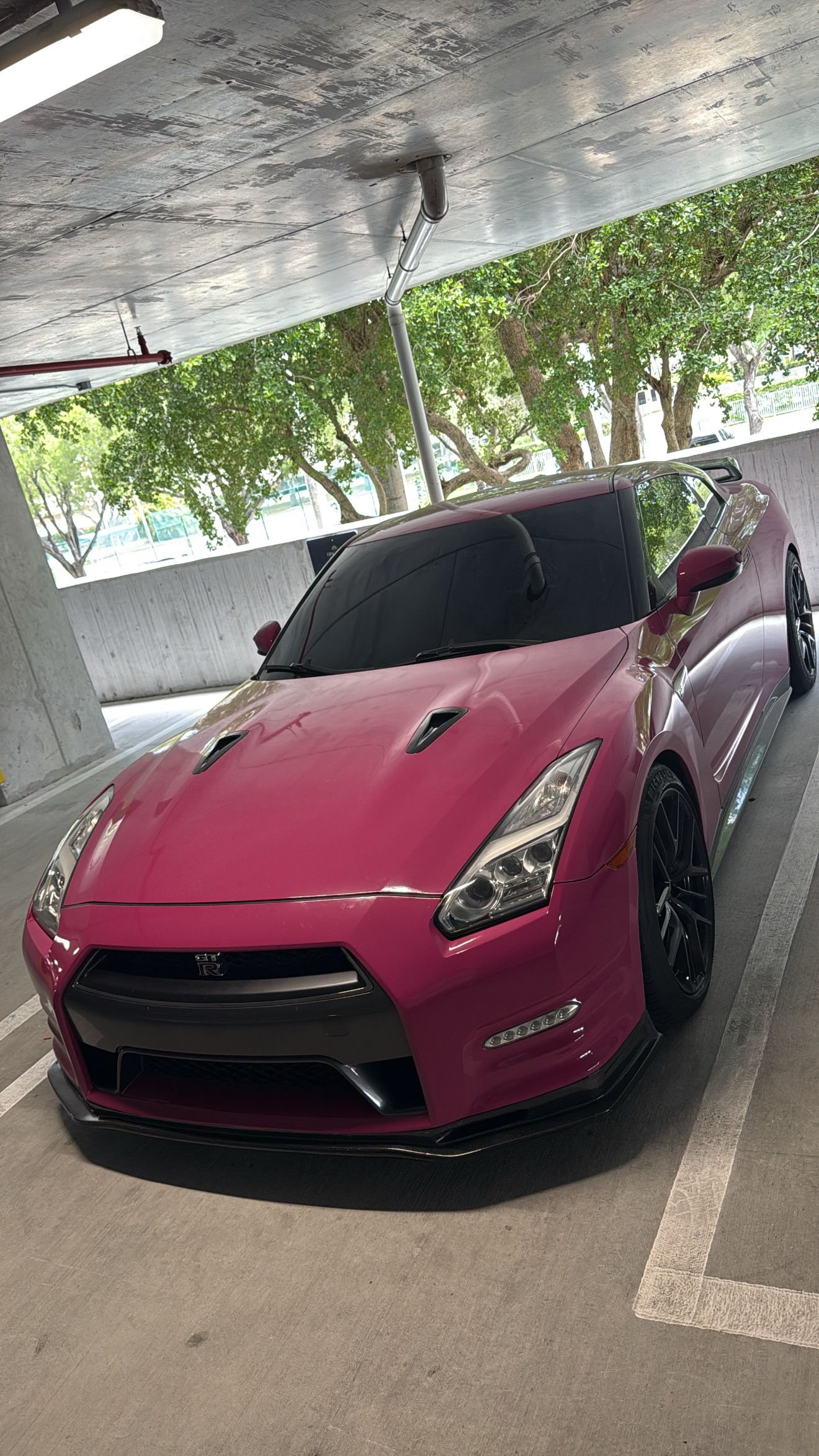 Used 2015 Nissan GT-R Premium AWD/4WD image 10