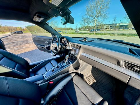 Used 2012 Porsche 911 Carrera S image 20