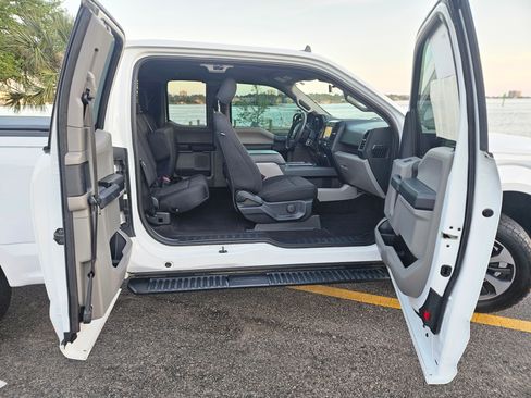 Used 2020 Ford F150 XL w/ Equipment Group 101A Mid RWD image 5