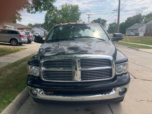 Used 2004 Dodge Ram 3500 Truck SLT w/ Trailer Tow Group AWD/4WD image 2