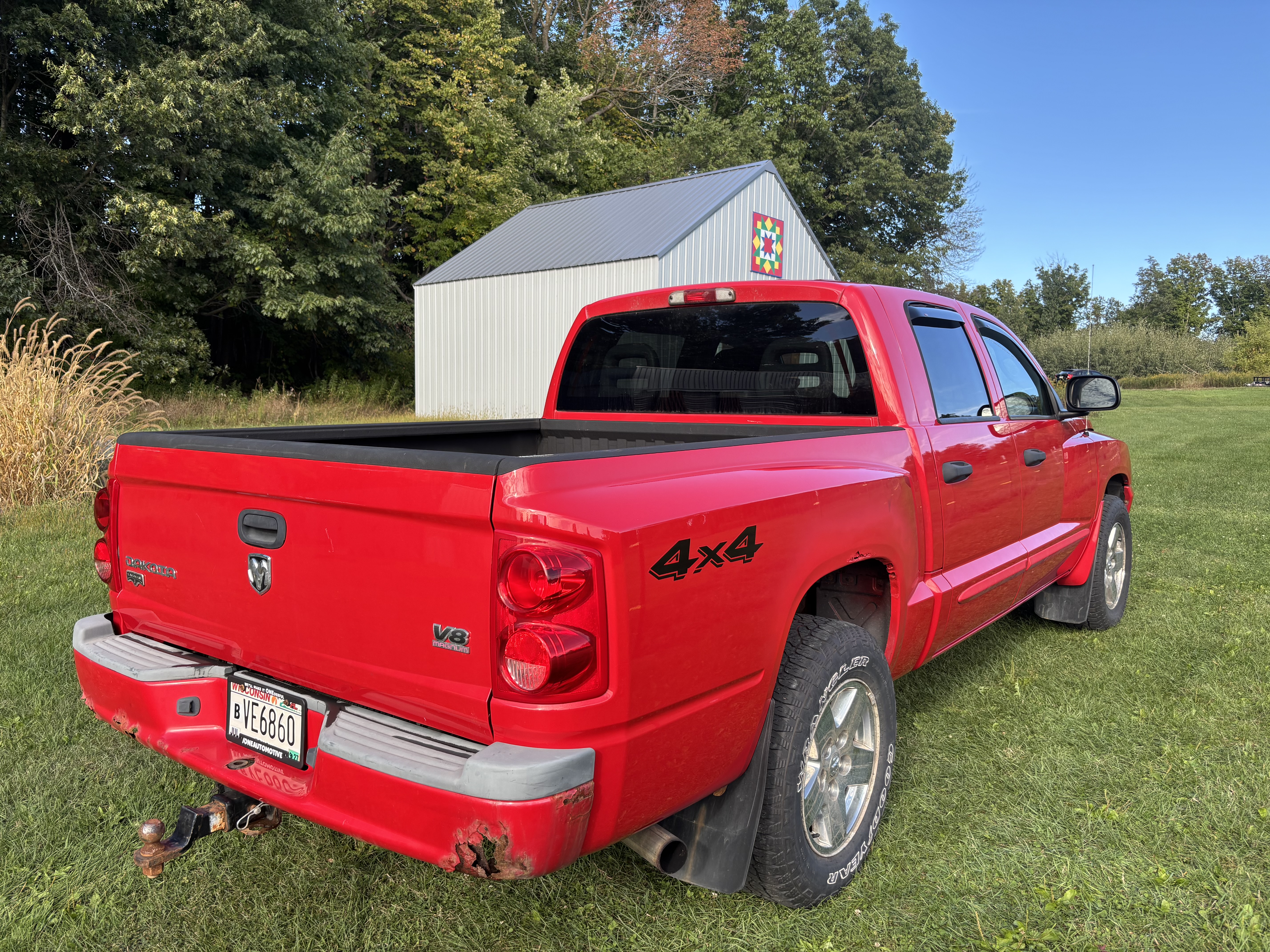 Used 2005 Dodge Dakota Laramie w/ Trailer Tow Group AWD/4WD image 2
