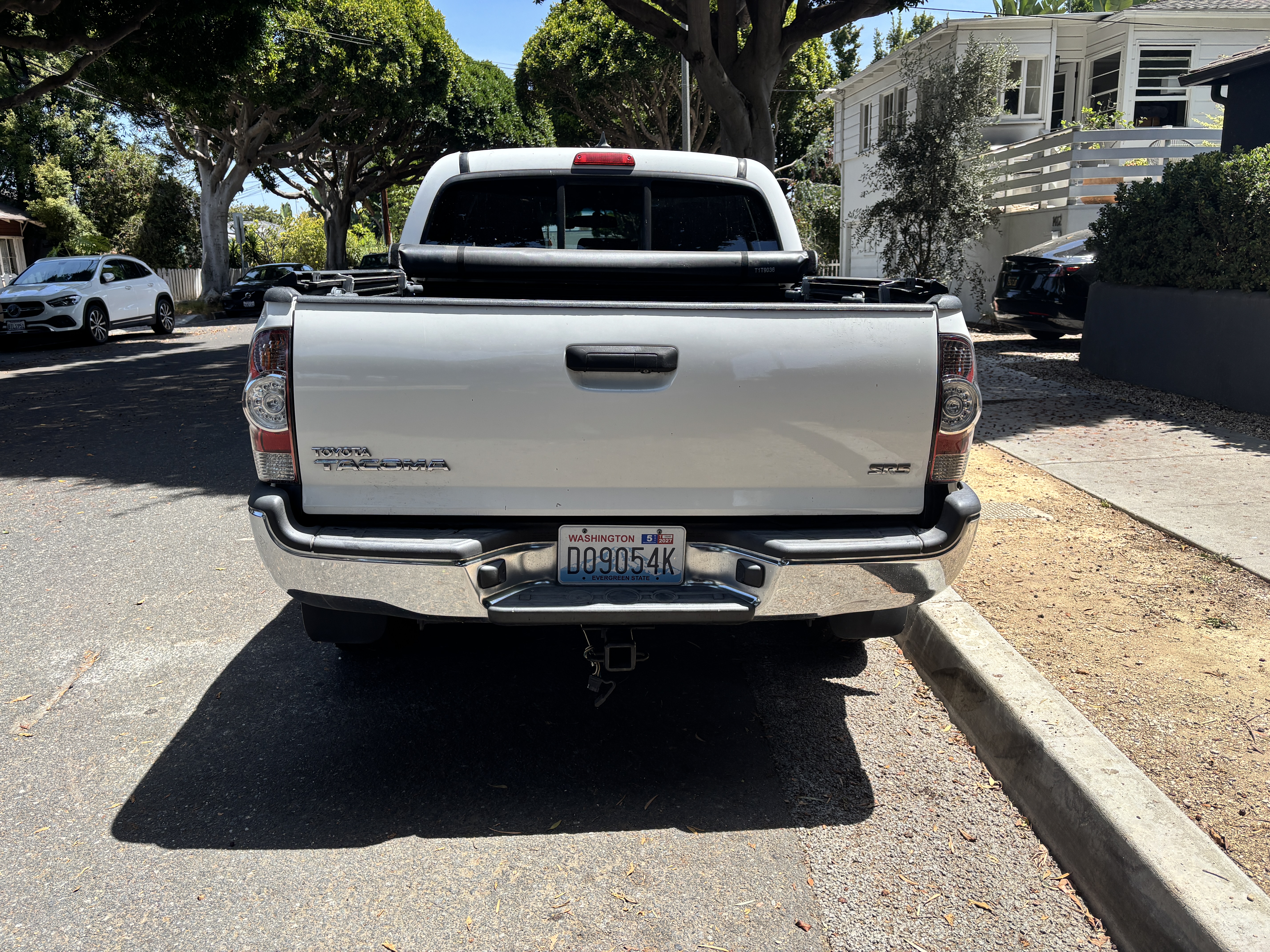 Used 2015 Toyota Tacoma PreRunner w/ SR5 Package RWD image 9