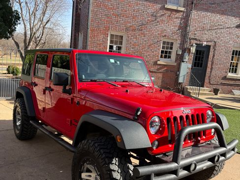 Used 2014 Jeep Wrangler Unlimited Sport w/ Quick Order Package 23S image 4