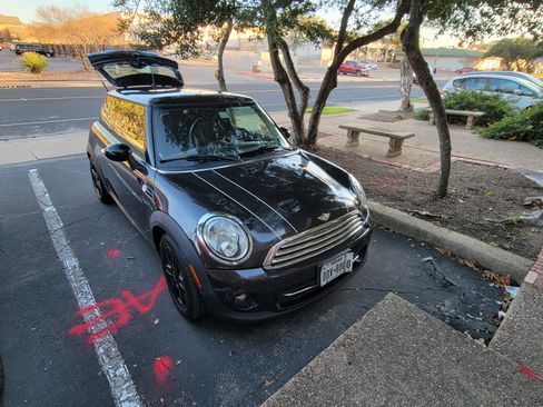 Used 2013 MINI Cooper Hardtop image 11