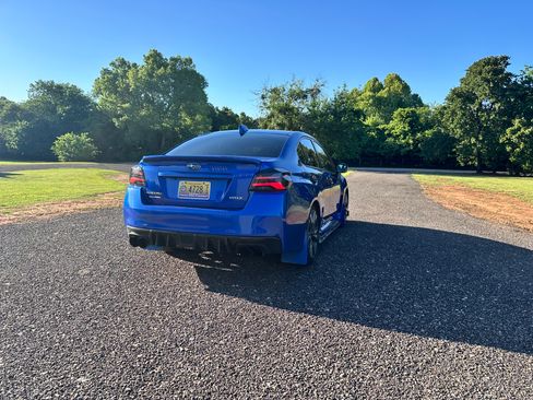 Used 2017 Subaru WRX Limited w/ Popular Package #1 AWD/4WD image 6