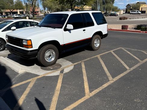 Used 1994 Ford Explorer Sport image 9