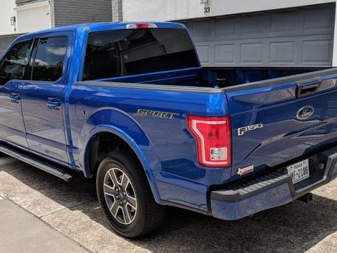 Used 2017 Ford F150 XLT w/ Equipment Group 301A Mid image 9