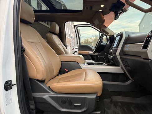 Used 2022 Ford F250 Lariat w/ Lariat Ultimate Package image 10