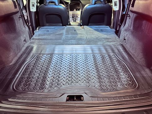 Used 2010 Volvo XC60 T6 image 23