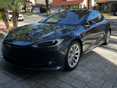 Used 2016 Tesla Model S 75 image 4