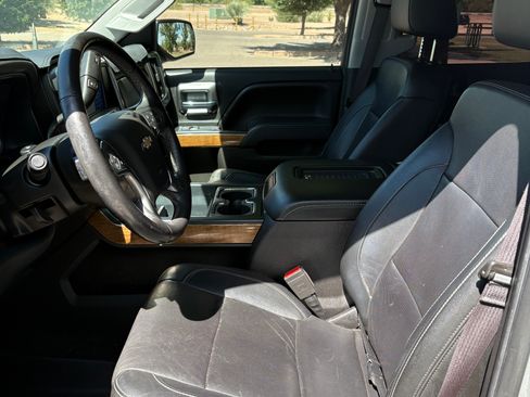 Used 2017 Chevrolet Silverado 1500 LTZ w/ Texas Edition AWD/4WD image 12