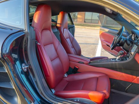 Used 2018 Porsche 718 Cayman S image 21