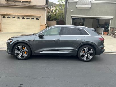 Used 2019 Audi e-tron Prestige w/ Prestige Package