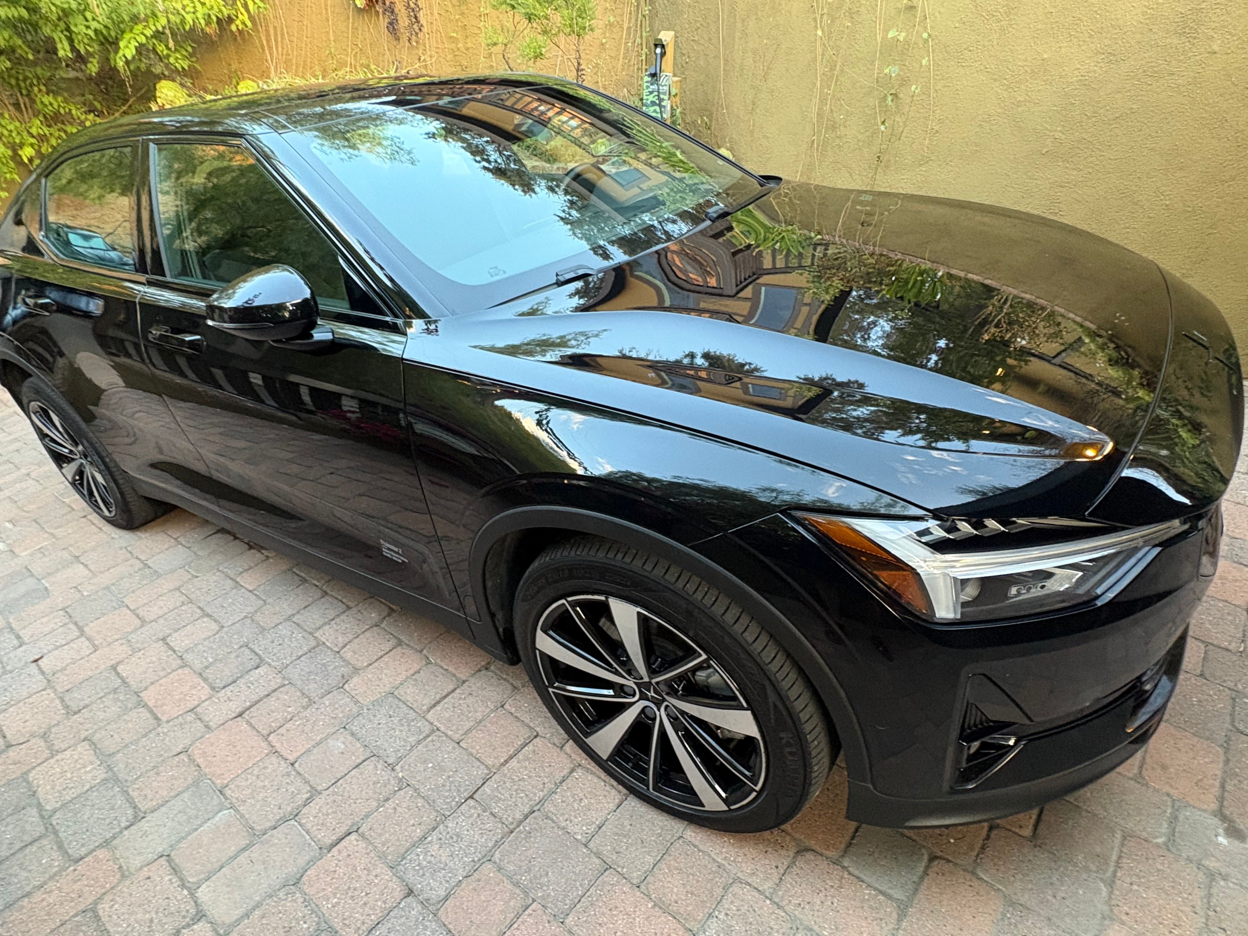 Used 2022 Polestar Polestar 2 w/ Plus Package AWD/4WD image 2