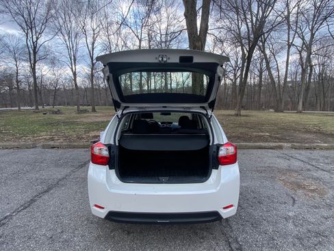 Used 2015 Subaru Impreza 2.0i Sport Premium image 10