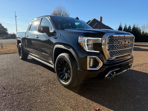 Used 2021 GMC Sierra 1500 Denali image 4