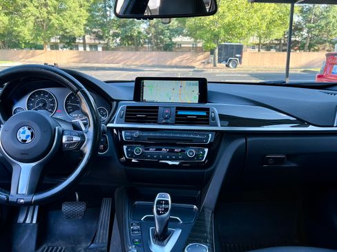 Used 2016 BMW 328i xDrive Sedan AWD/4WD image 11