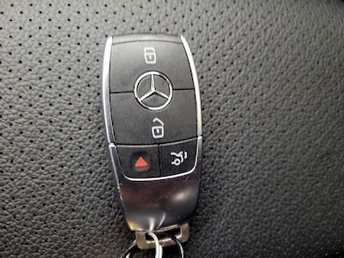 Used 2021 Mercedes-Benz A 220 4MATIC image 17