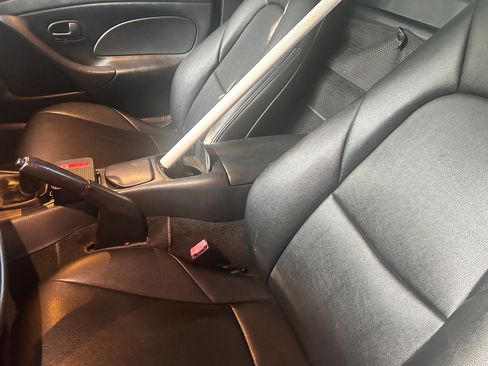 Used 2002 MAZDA MX-5 Miata LS image 10