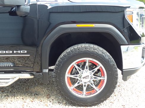 Used 2020 GMC Sierra 2500 SLE w/ SLE Value Package; image 27